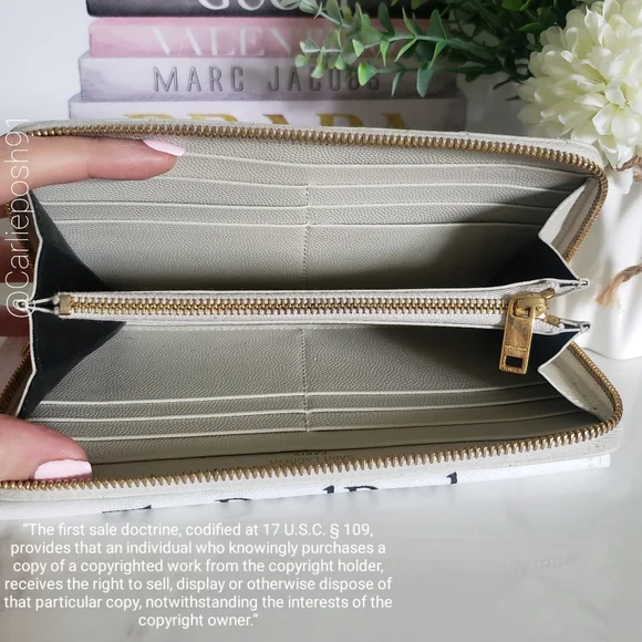 *SOLD* Authentic Pre-owned Yves Saint Laurent Grain De Poudre Zip Around Wallet - Picture 4 of 11